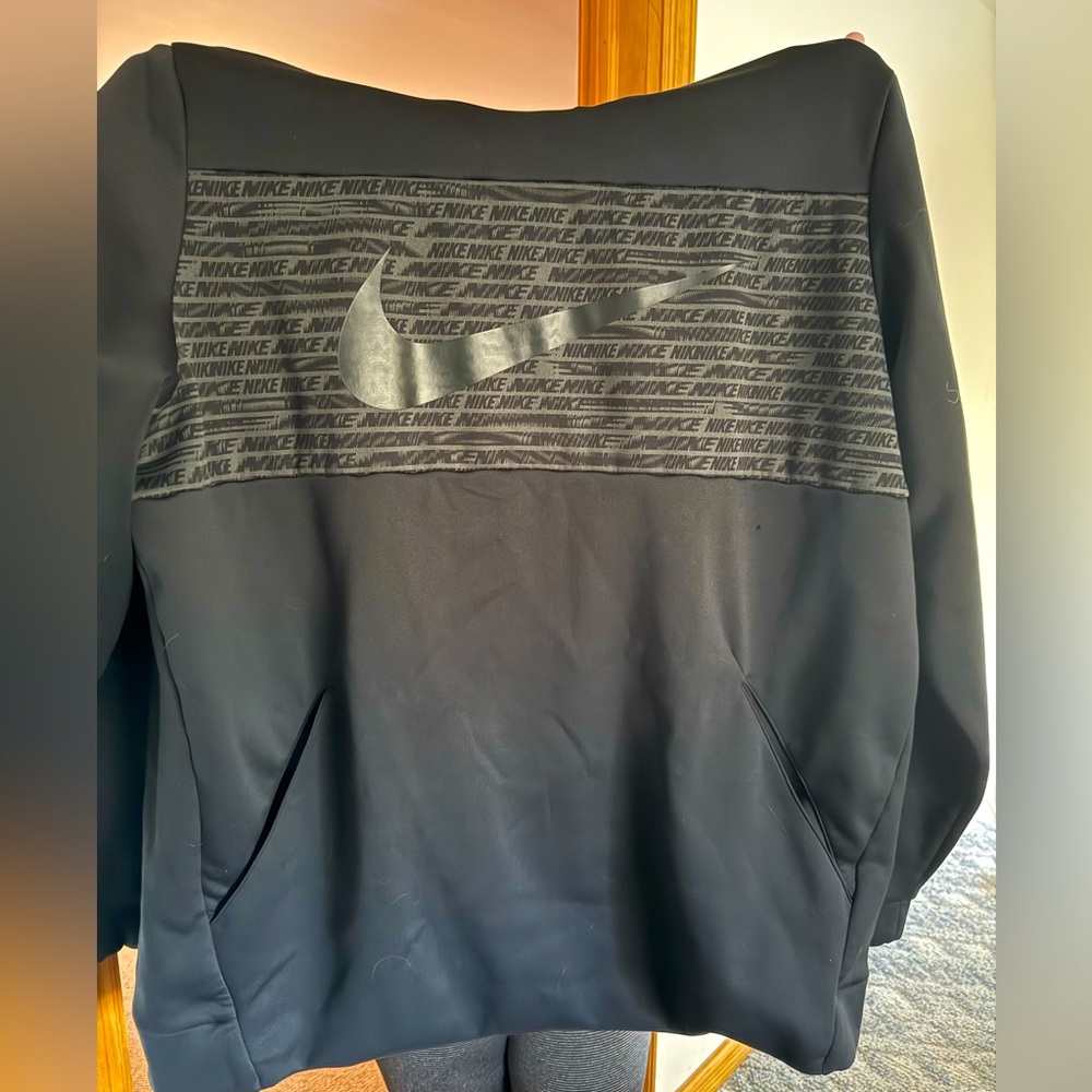 Nike Sweatshirt men’s XXL black dri-fit